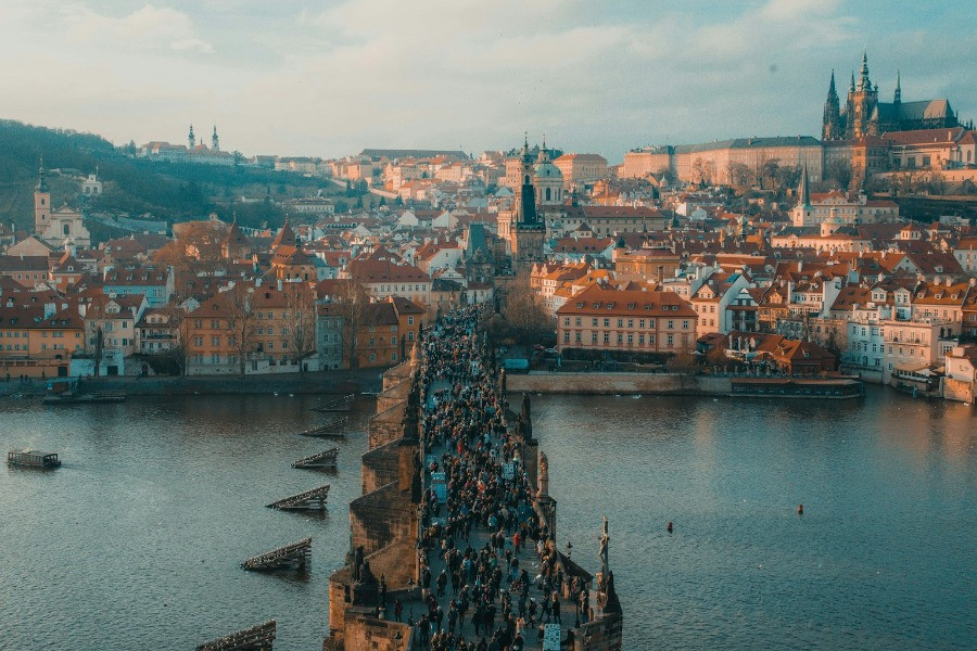 8-Day Prague & Countryside for Single Travelers 4