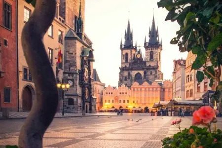 Private Tour: Romantic Prague Weekend