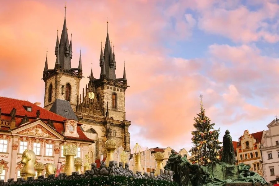 Exploration of Prague in one day - Private Tour with Lunch 3