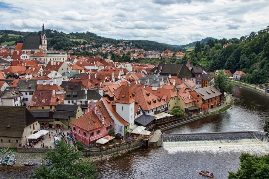7-Day Private Prague, Český Krumlov & Dachstein Alps Tour 3