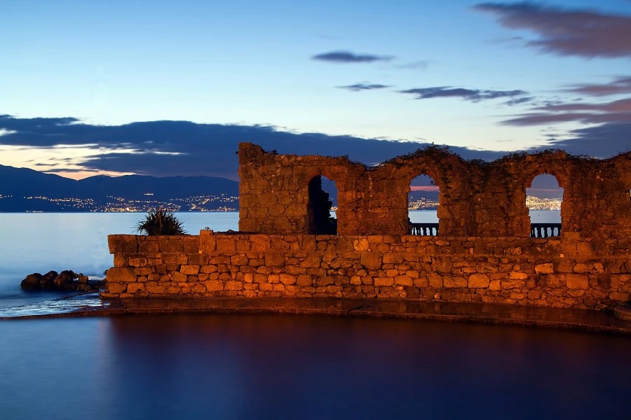 Prague to Venice: 9-Day Private Tour via Vienna, Slovenia & Croatia 9