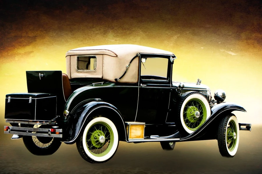 Private Prague Vintage Car Tour 1