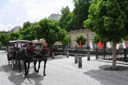 For Lovers: So Romantic Weekend in Prague