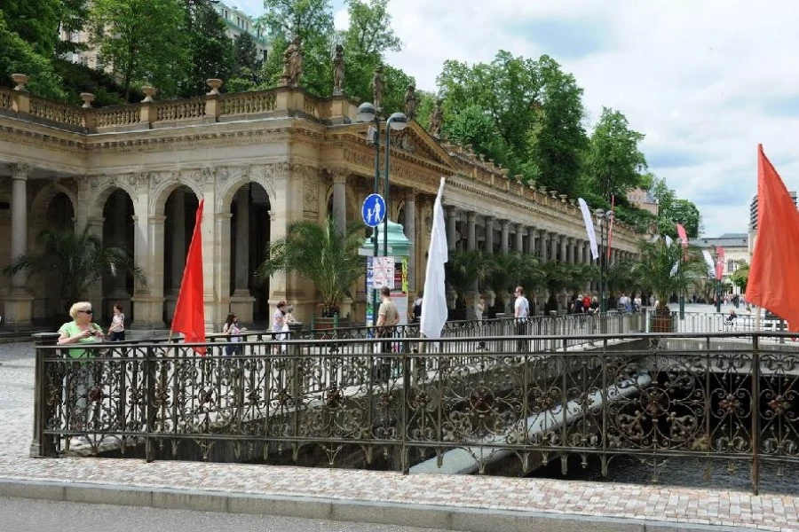 Romantic Prague Weekend for Couples 15