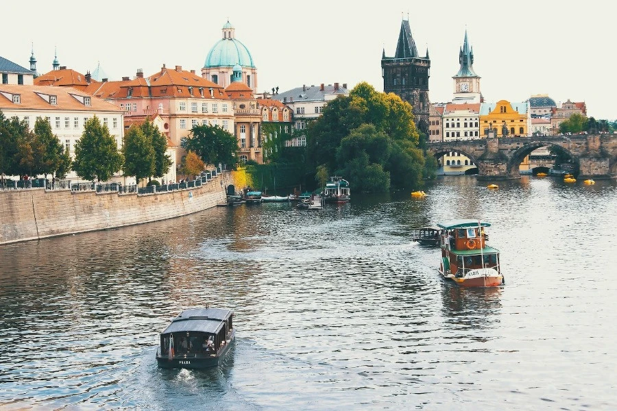 Prague Private Booze Cruise 4