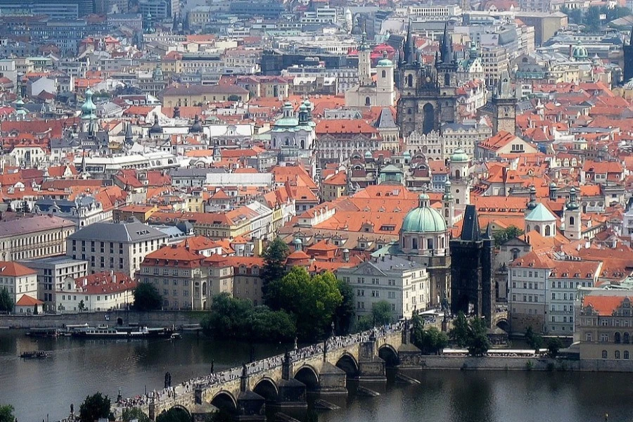 7-Day Private Prague Gastronomy, History & Culture Tour 2